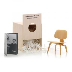 Vitra LCW Stuhl Miniatur 