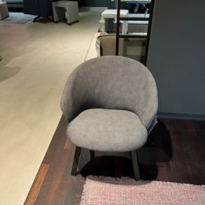 Arco Close lounge B Sessel  